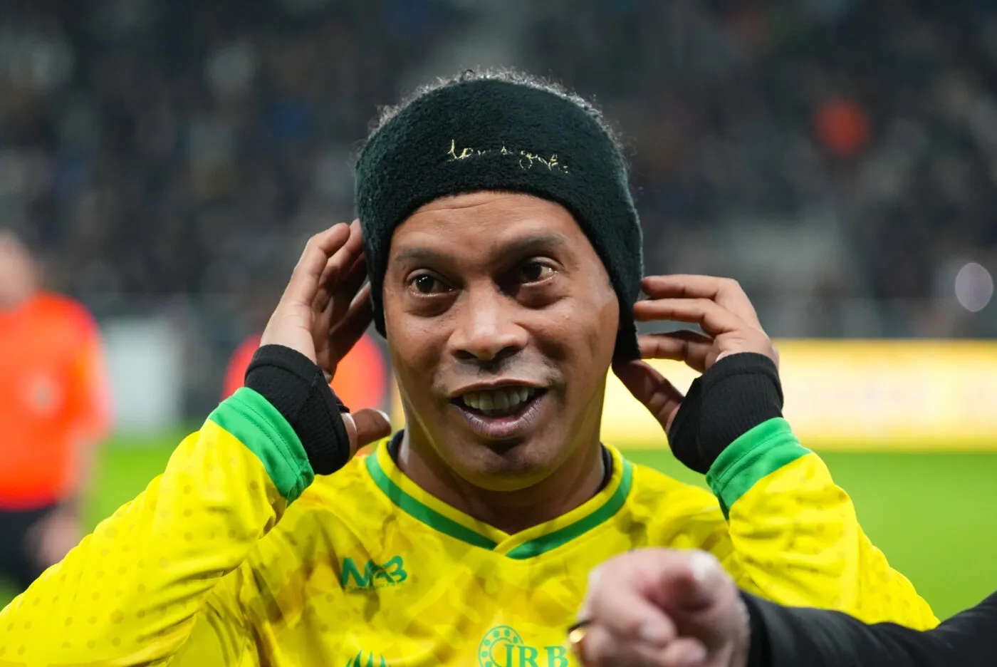 Ronaldinho trouve que Luis Enrique fait du bon travail à Paris