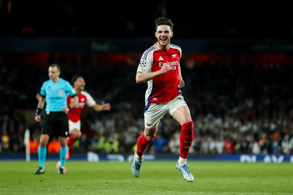 C1 Double Rice Comme Declan Rice, ils ont marqué un doublé sur coup franc en Ligue des ...