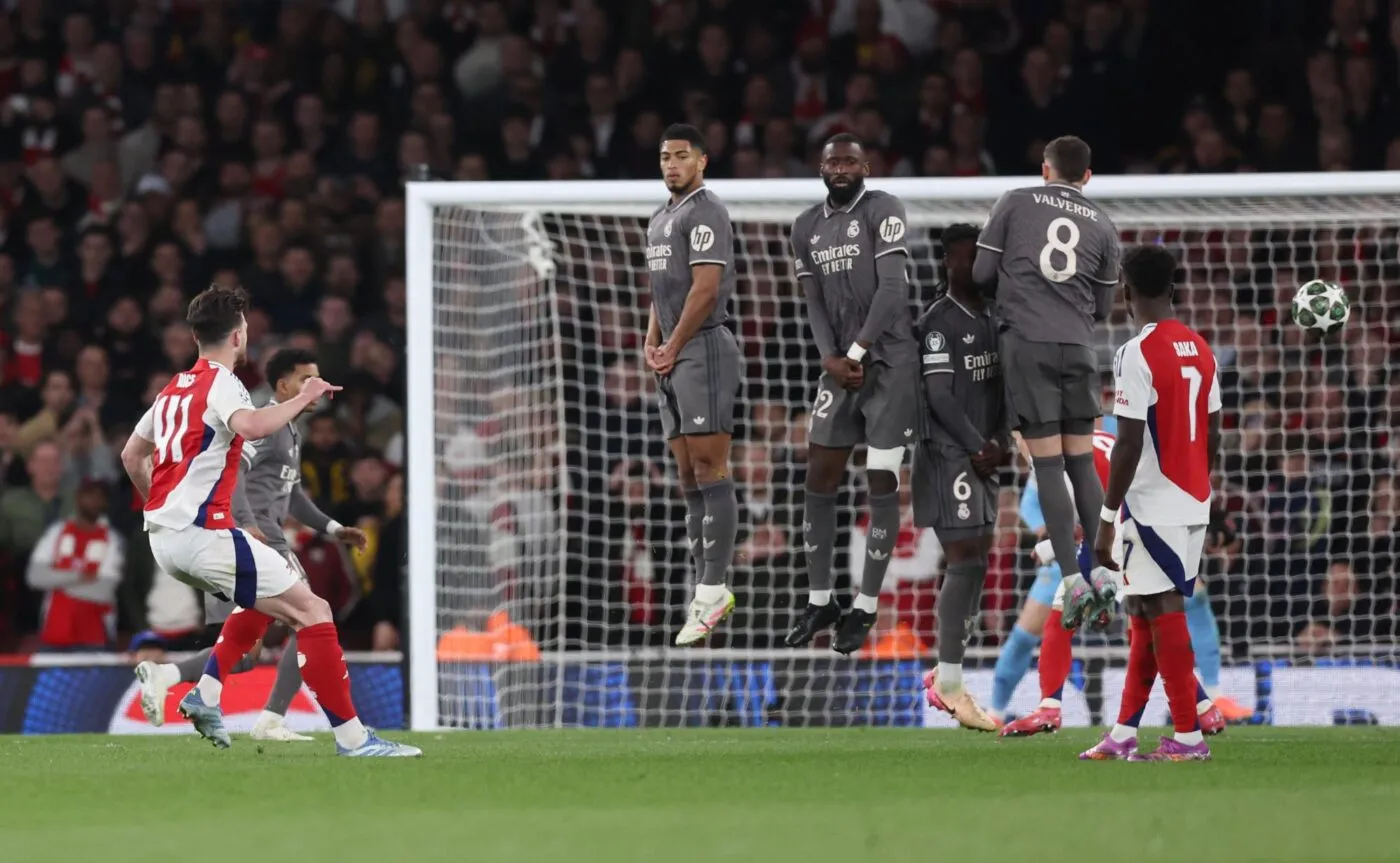 Les gardiens doivent-ils en finir avec les murs sur coup franc ?
