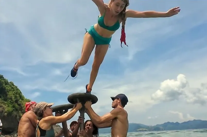 Les notes de Koh-Lanta : la revanche des 4 terres