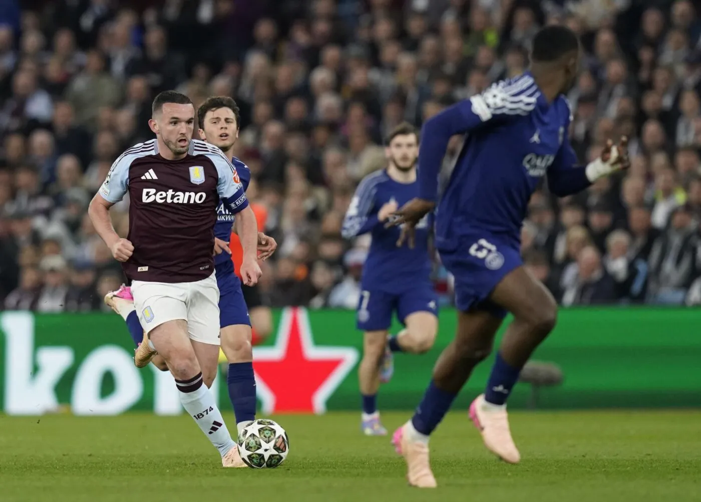 Aston Villa-PSG : deux minutes de folie qui font douter Paris