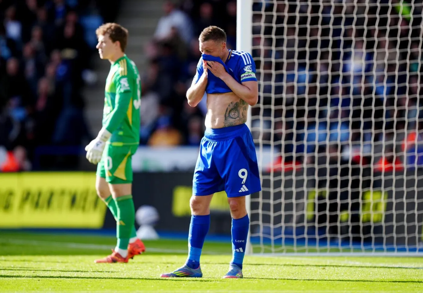 Vardy s’excuse pour le spectacle « merdique<span style="font-size:50%">&nbsp;</span>» de la saison de Leicester