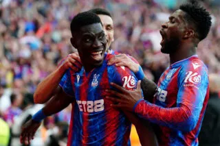 Crystal Palace écarte Villa et se hisse en finale de FA Cup