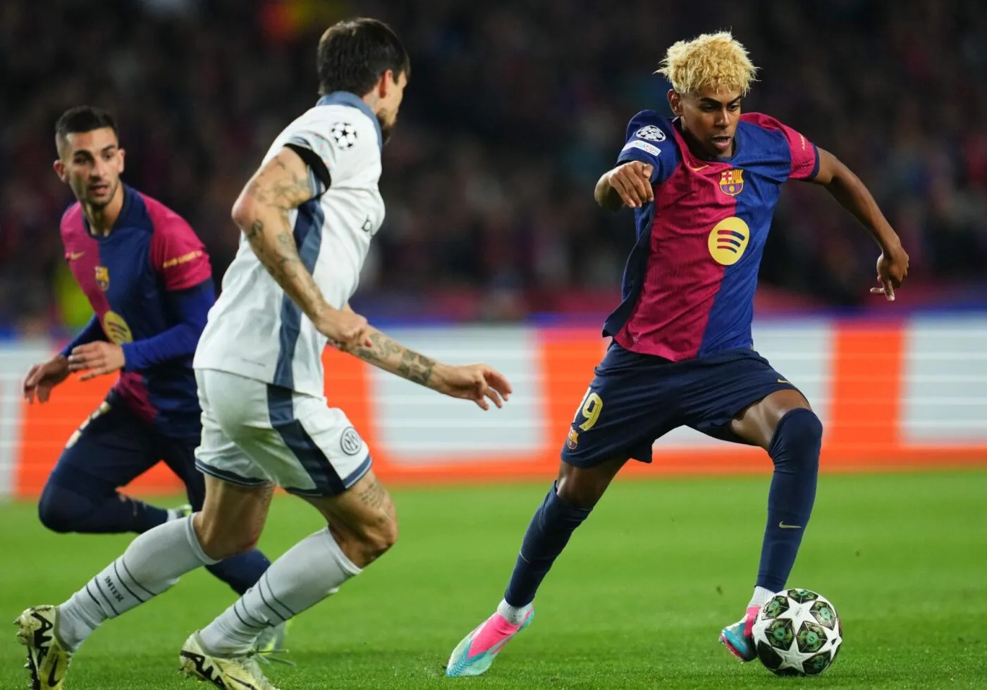 Yamal, Lamine d’or