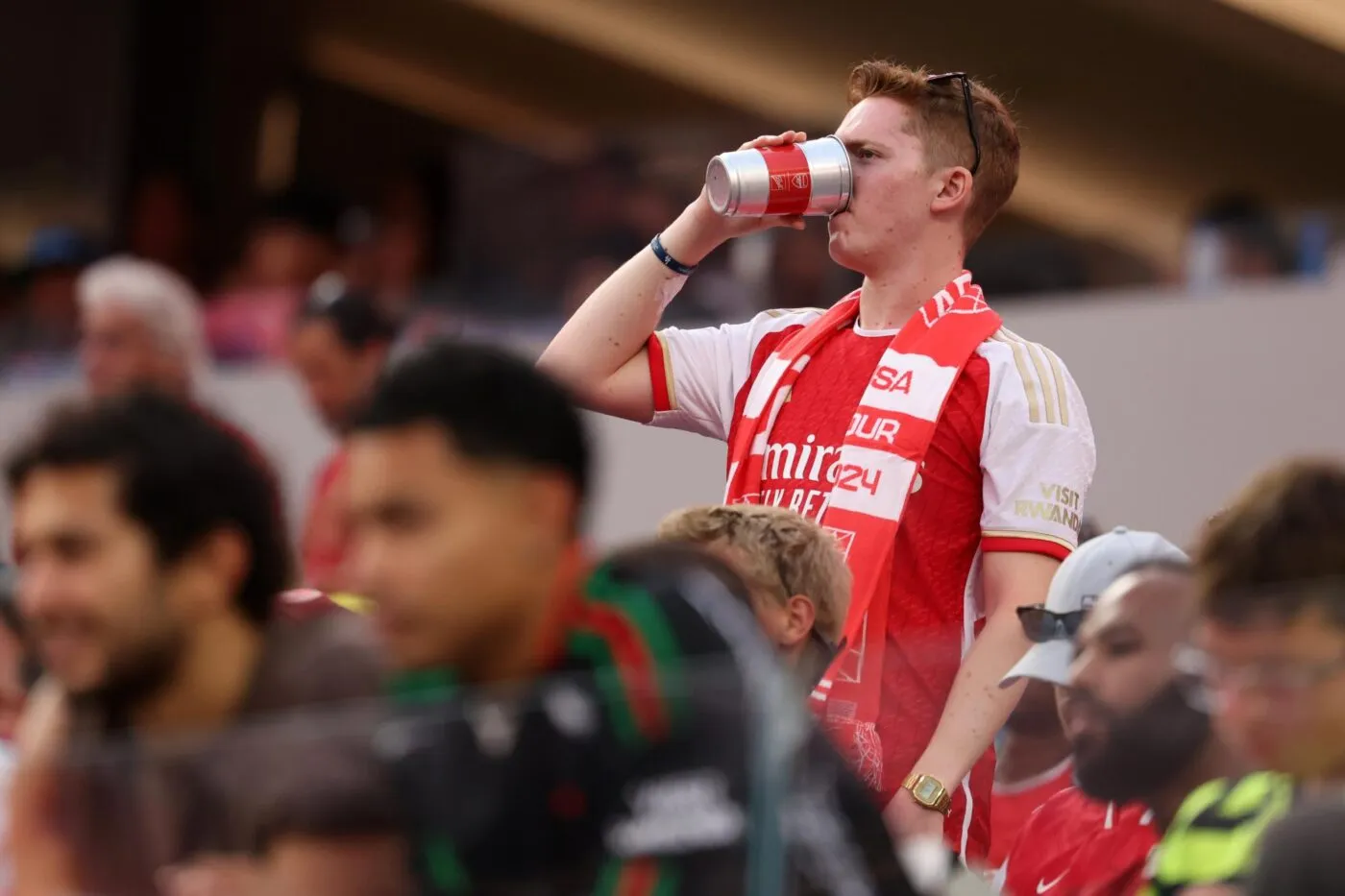 Chants racistes des supporters d’Arsenal : le PSG et SOS Racisme vont porter plainte