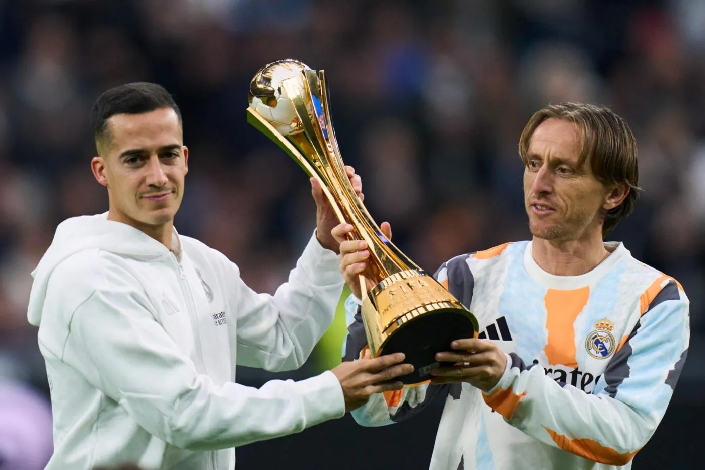 Modrić et Vázquez pourraient prolonger pour une (très) courte durée