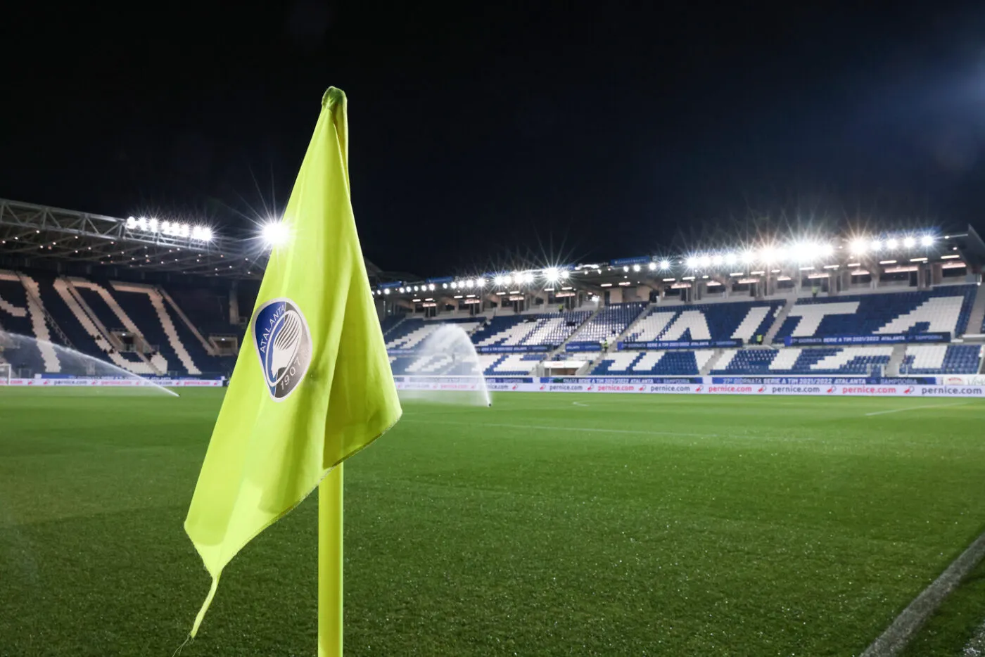 Un jeune supporter de l’Atalanta poignardé à mort après une rixe avec des fans de l’Inter