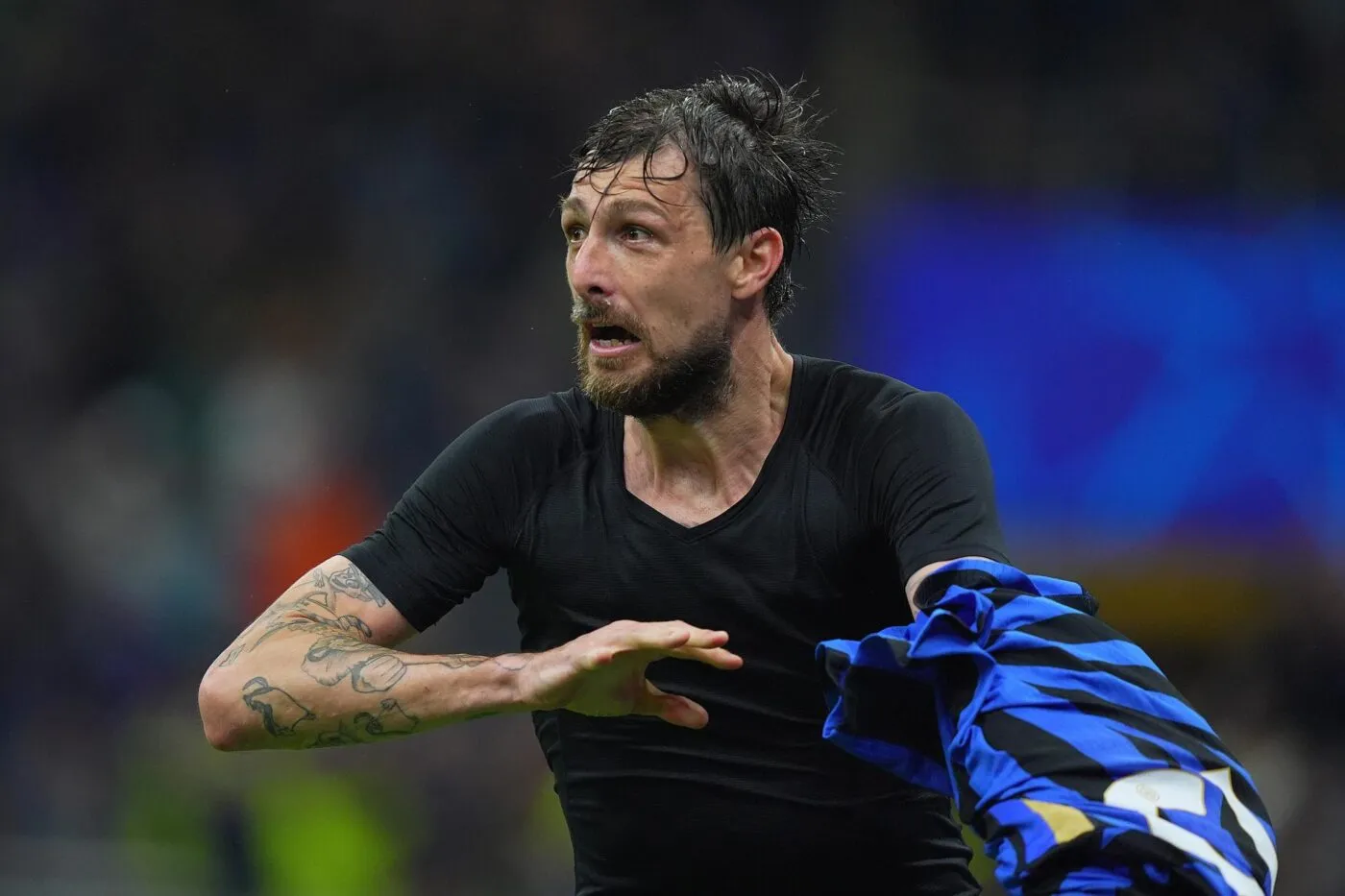 Vidéo : l’égalisation folle de Francesco Acerbi à la dernière minute dans un Inter-Barça légendaire