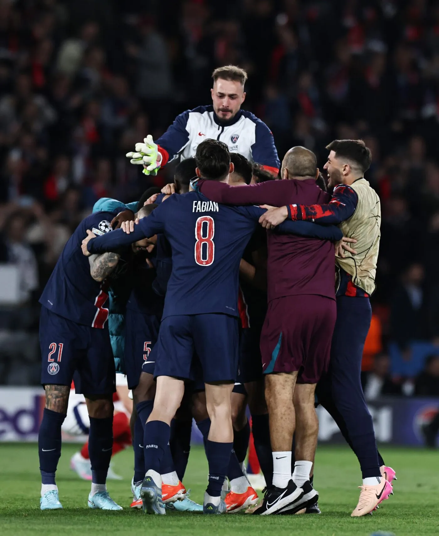 Le PSG qui perdait en 8es de finale de Ligue des champions ne vous manque pas