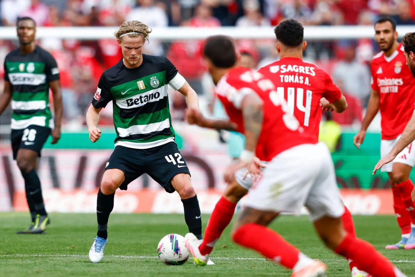 Le Sporting prend une option pour le titre après son nul face au Benfica