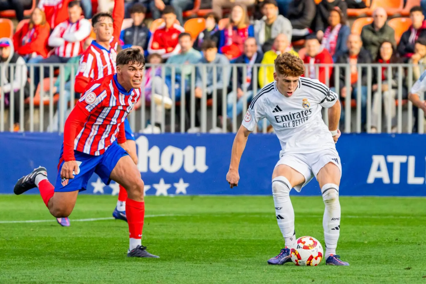 Un jeune du Real Madrid harcelé après son raté dans le Clásico