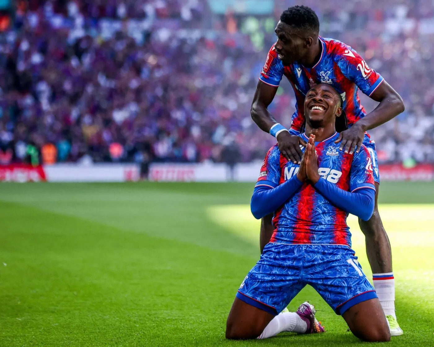 Crystal Palace s’offre Manchester City et le premier trophée de son histoire