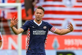 Le PSV champion des Pays-Bas après sa folle remontada au classement