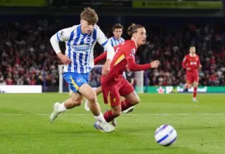 Brighton retourne Liverpool et rêve d’Europe