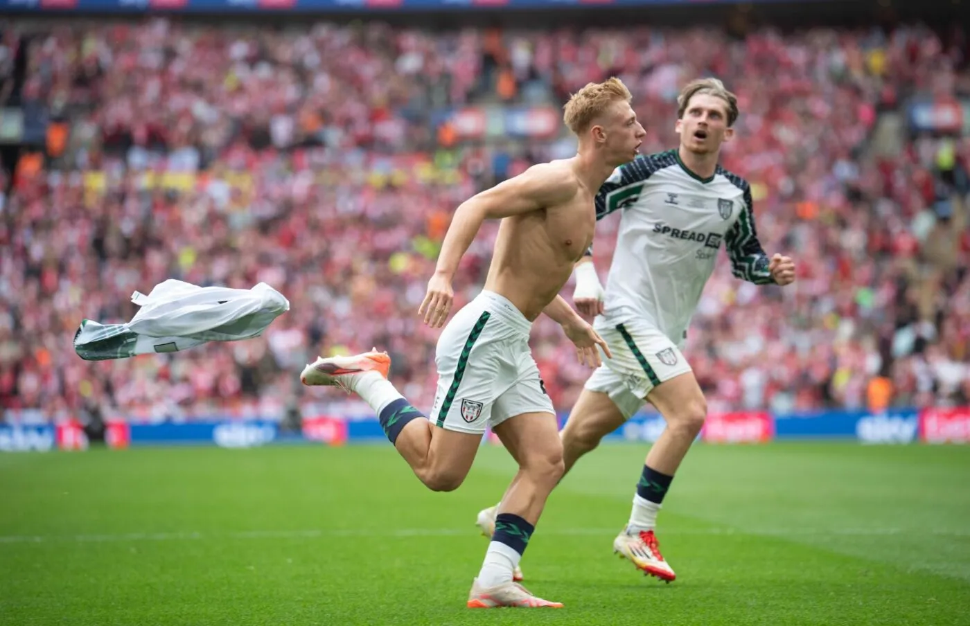 Sunderland renverse Sheffield et revient en Premier League !