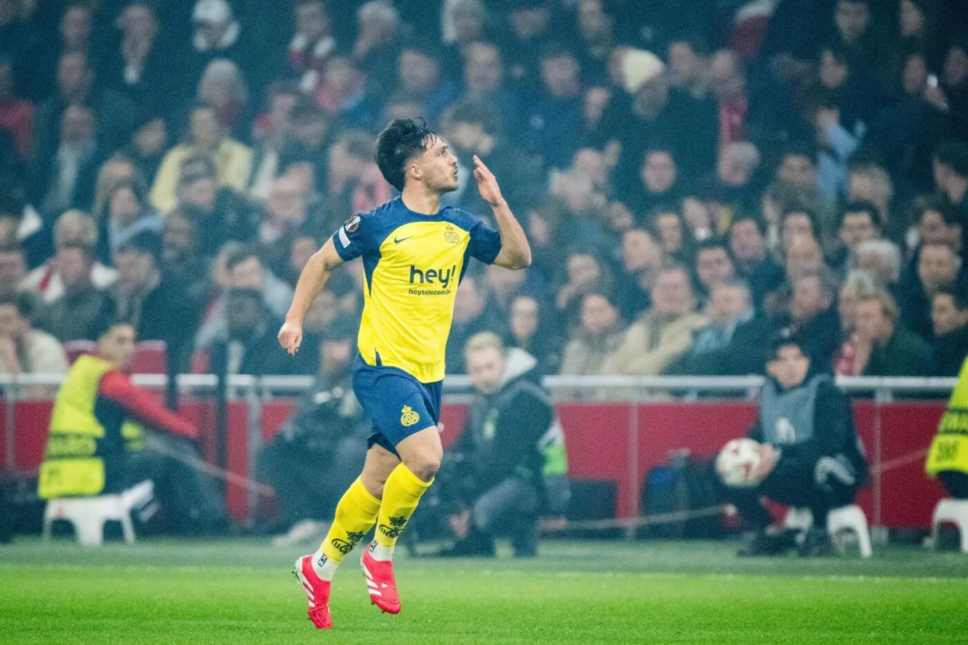 Les frères Mac Allister remplissent l’armoire à trophées de la famille