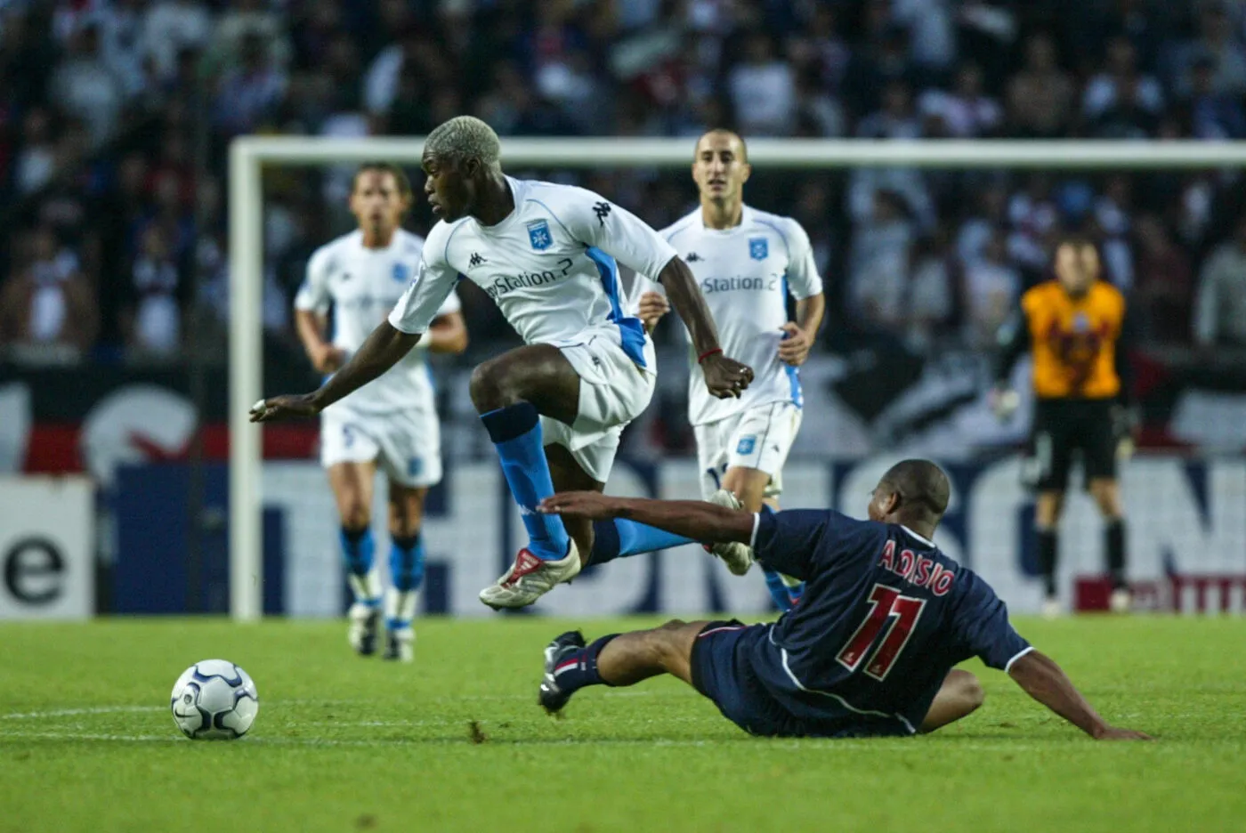 L’interview vestiaire de Djibril Cissé avant son jubilé à Auxerre