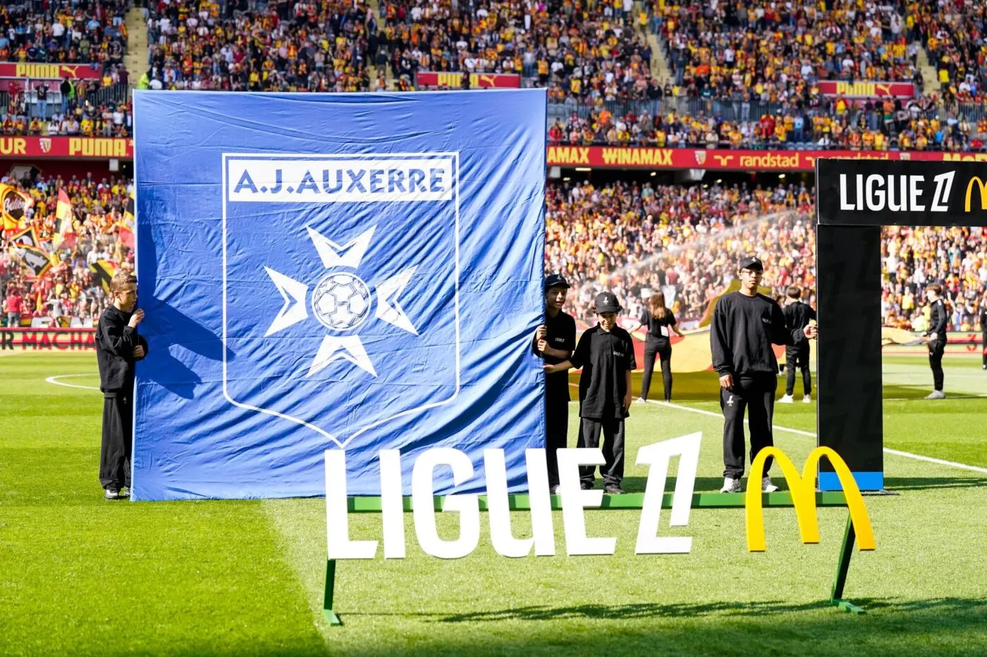 Feu vert de la DNCG pour l’AJ Auxerre et le PSG