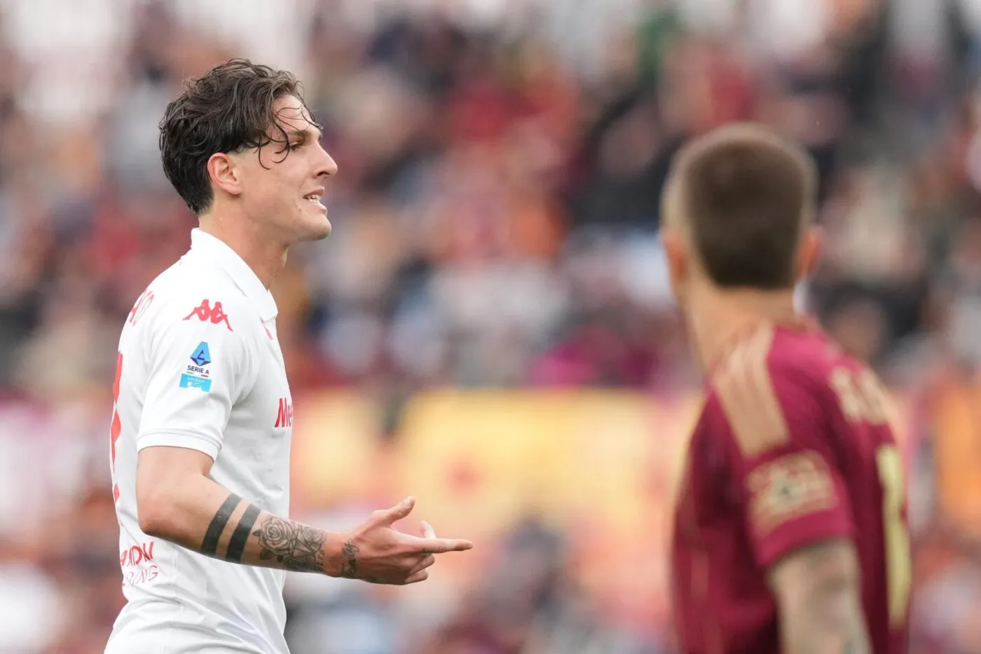 Zaniolo aurait « uriné sur les installations du club », selon la Roma
