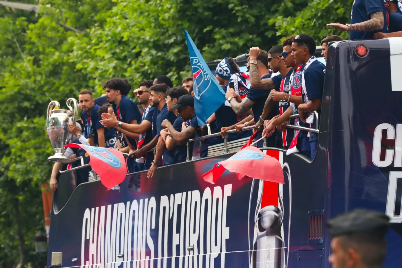 Le défilé des joueurs du Paris Saint-Germain