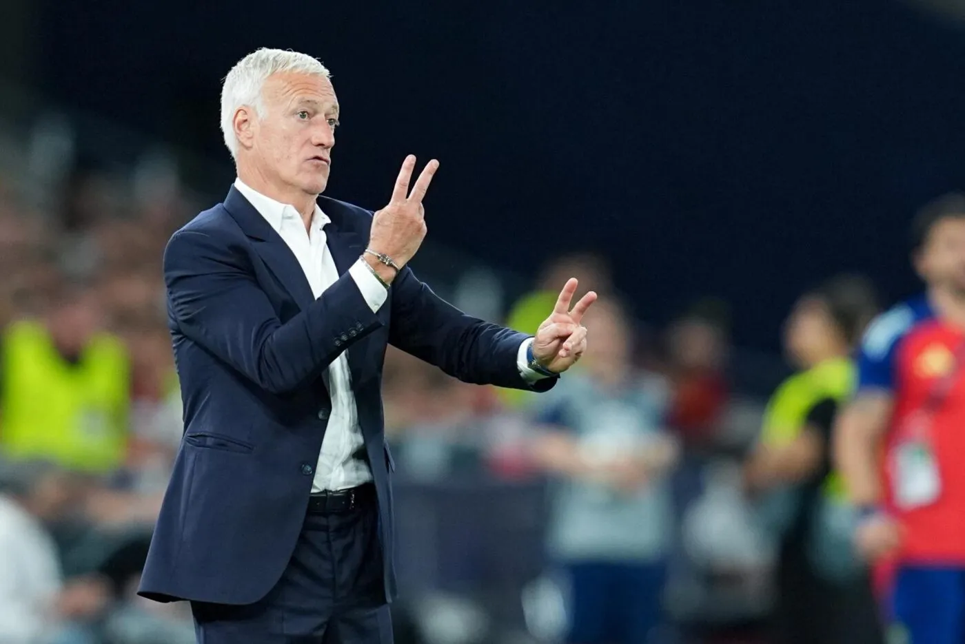 Sondage : croyez-vous en Didier Deschamps pour sa dernière année sur le banc des Bleus ?