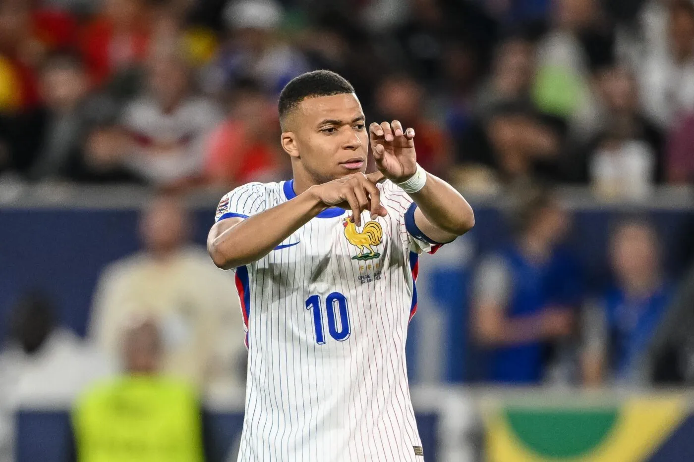 Kylian Mbappé : « Une saison blanche ? Tu es sûr ? »