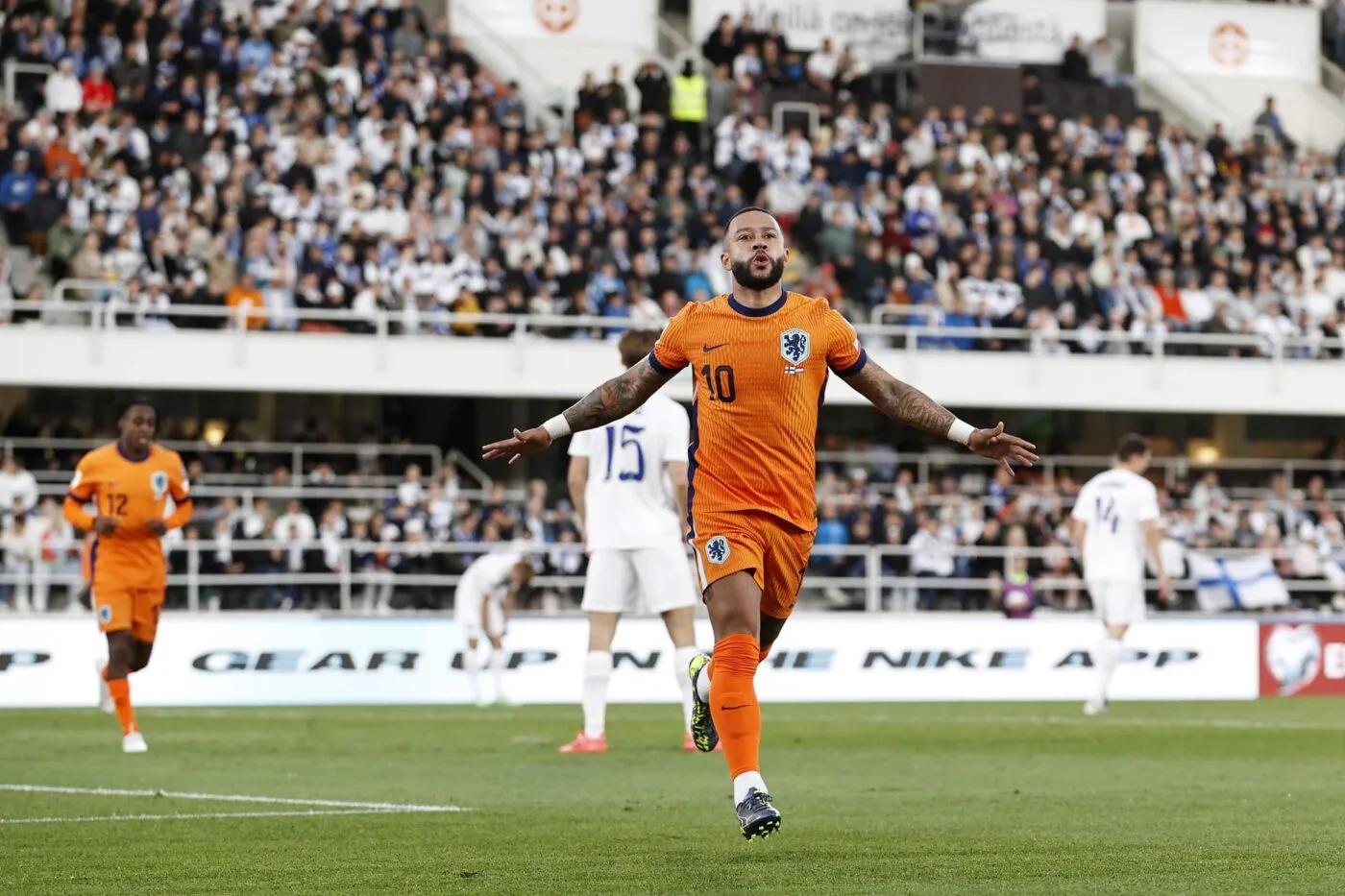 Les Pays-Bas croquent la Finlande