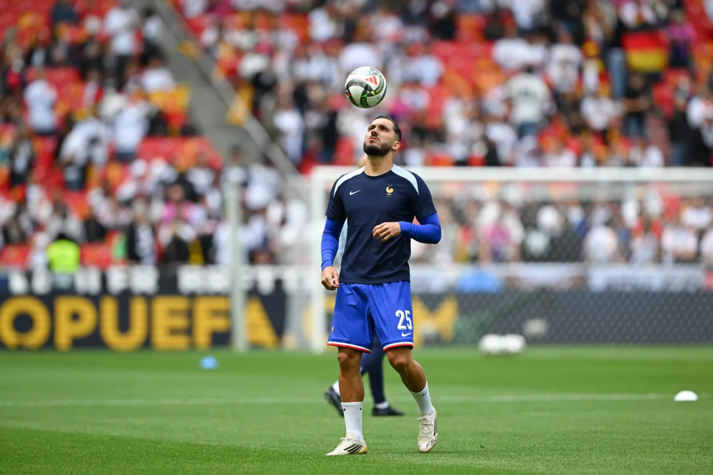 Allemagne-France : première titularisation pour Rayan Cherki, une défense totalement remaniée