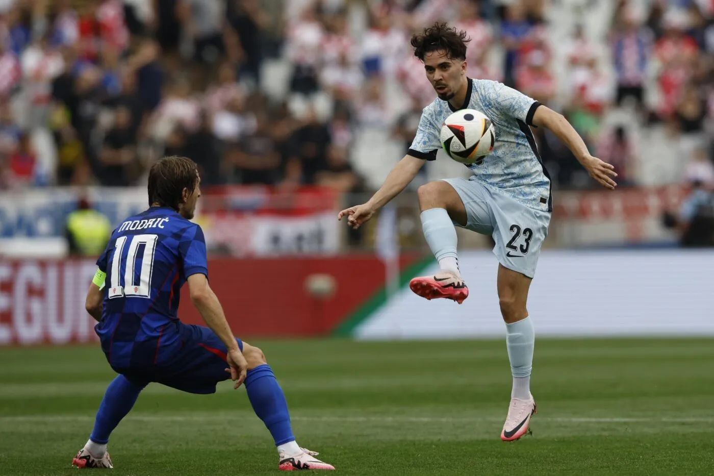 Pour Luka Modrić, «  Vitinha est le meilleur milieu du monde<span style="font-size:50%">&nbsp;</span>»