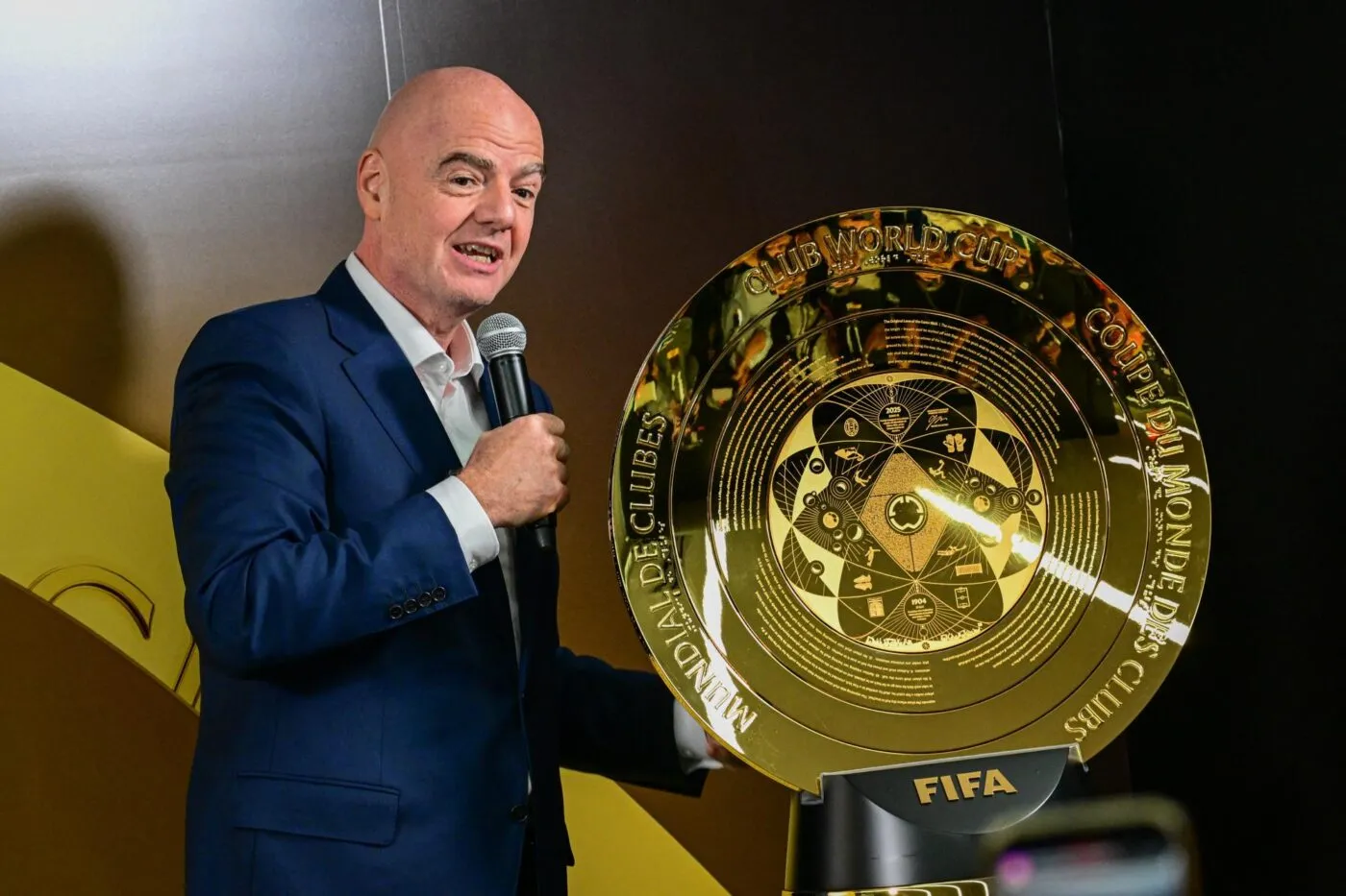 Coupe du monde des clubs : la FIFA a dit « jouez !<span style="font-size:50%">&nbsp;</span>»