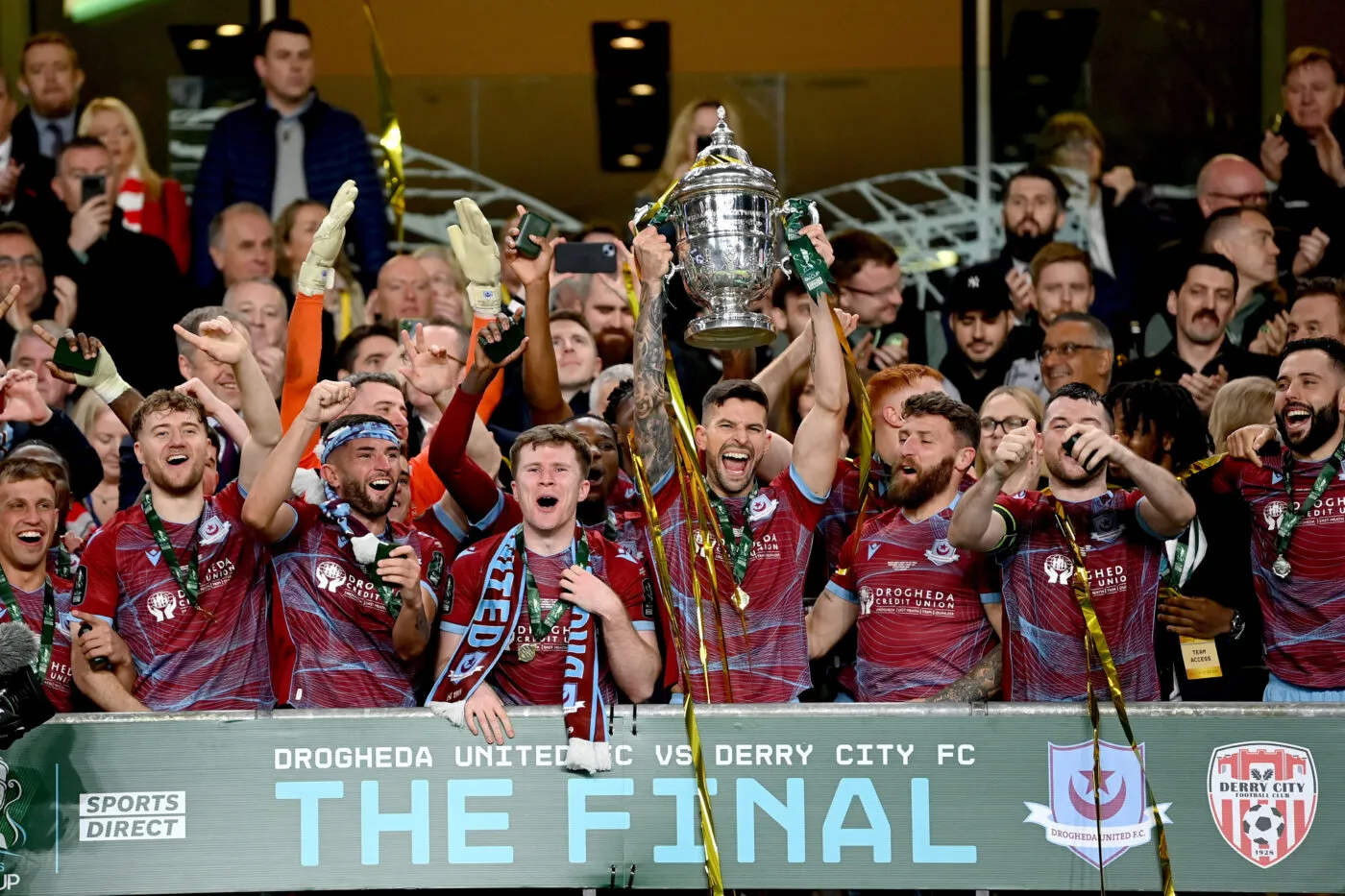 Un club irlandais privé de Ligue Conférence à cause de la multipropriété ?