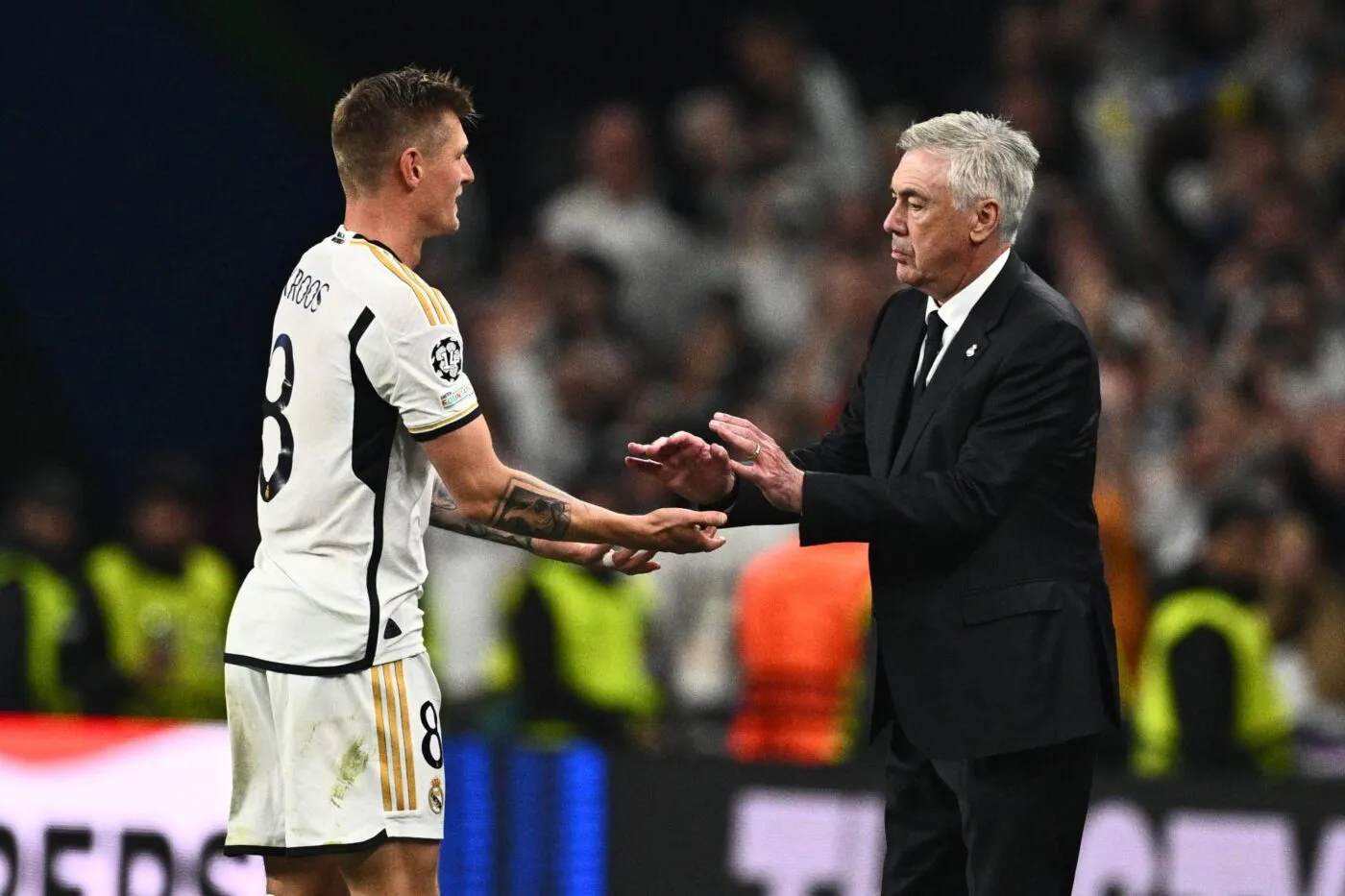 Toni Kroos compare les méthodes de Hansi Flick et de Carlo Ancelotti