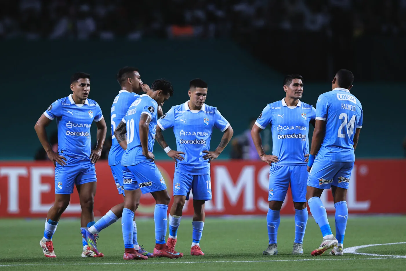 Un séisme interrompt un match du championnat péruvien