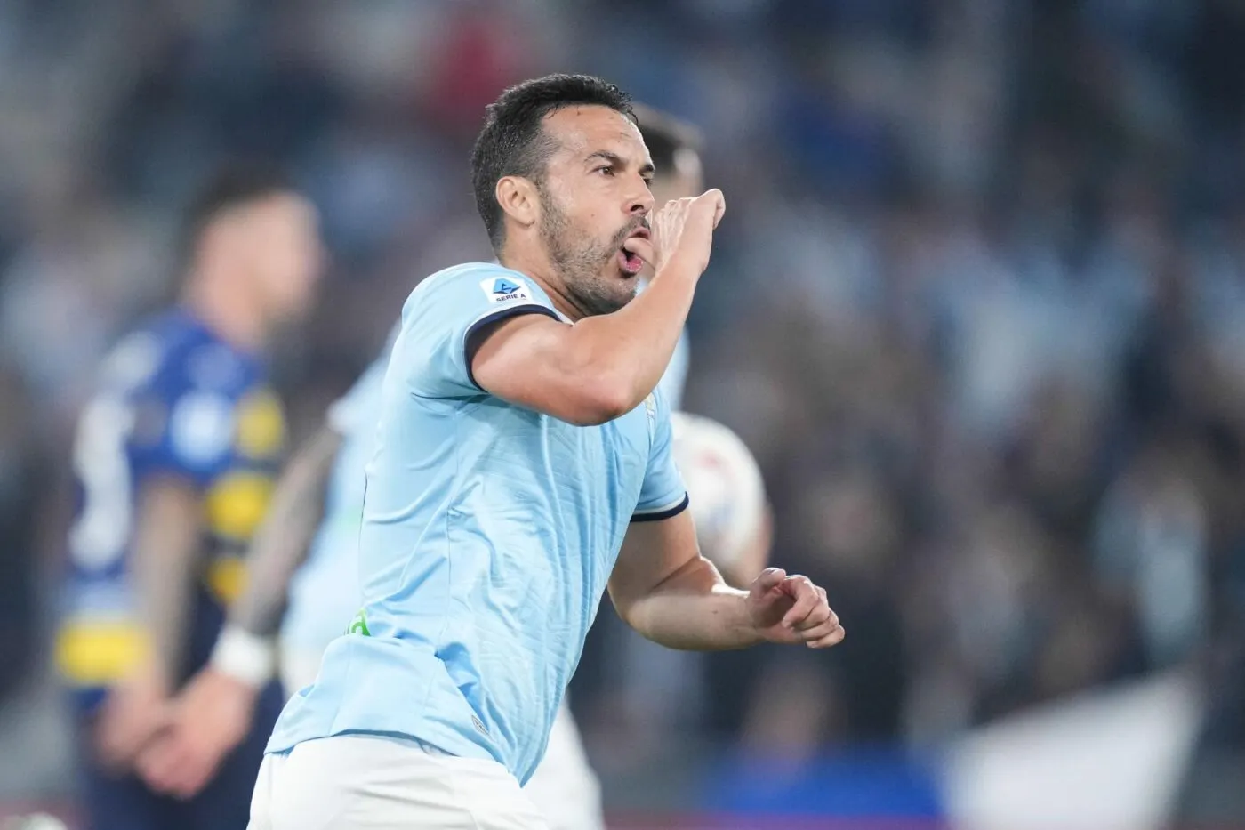 Pedro repousse la retraite et prolonge jusqu’en 2026 avec la Lazio