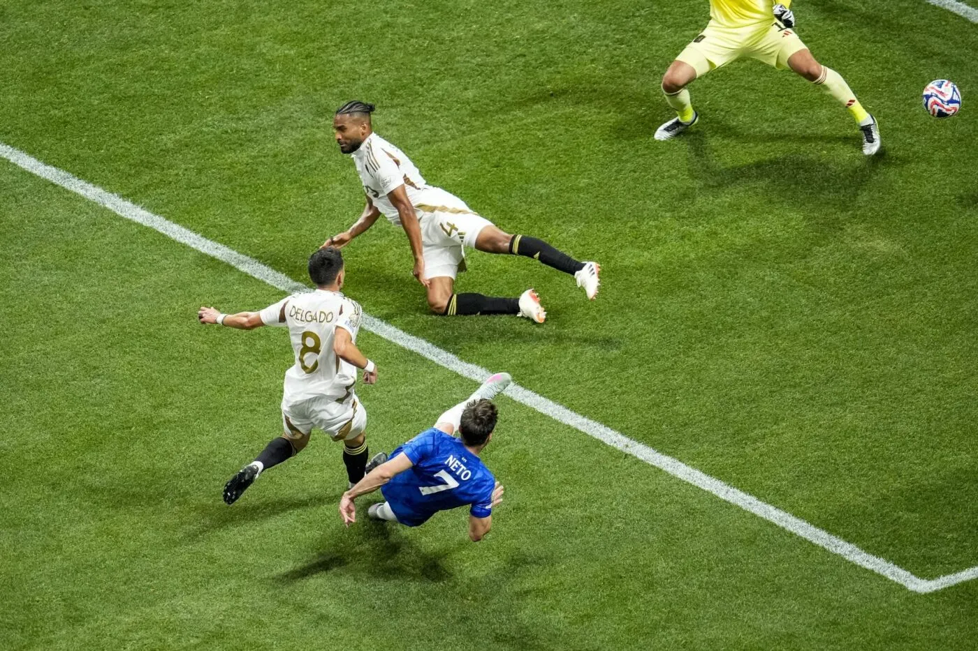 Sans forcer, Chelsea domine le Los Angeles FC