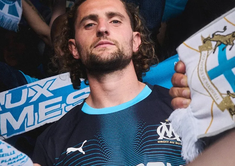 D&rsquo;où vient la croix sur le nouveau maillot extérieur de l&rsquo;OM ?