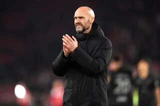 Licencié, un coach de Championship retrouve un job dans un aéroport