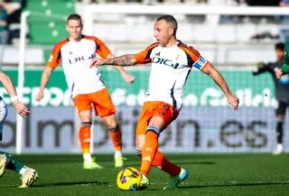 Le Real Oviedo de Cazorla promu en Liga