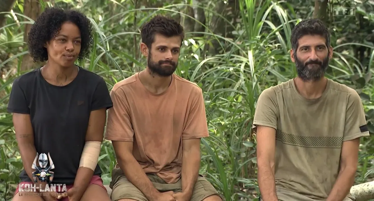 Les notes de Koh-Lanta : la revanche des 4 terres