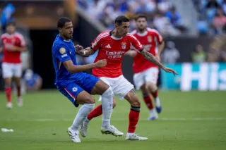 Benfica-Chelsea arrêté à quelques minutes du terme à la suite d’un nouvel orage