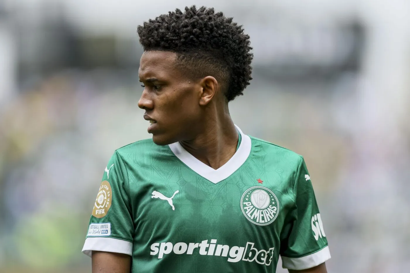 Estêvão espère se battre avec Lamine Yamal pour le Ballon d’or dans le futur