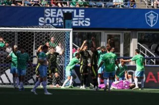 Un match de MLS arrêté après le KO du gardien