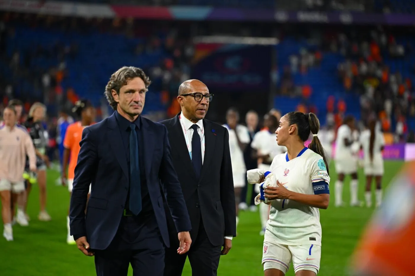 « Il y a des choses positives à retenir » : Philippe Diallo conforte Laurent Bonadei à la tête des Bleues