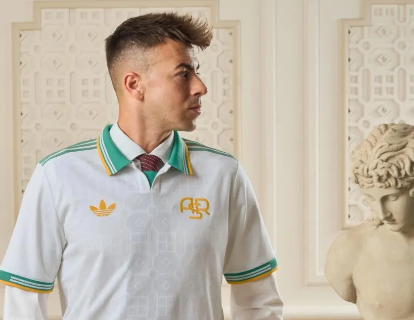 Mamma mia, ce maillot de la Roma est plus frais qu&rsquo;un tiramisu sorti du frigo !