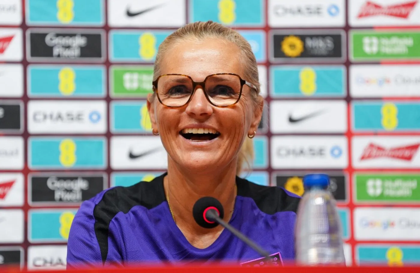 La FA sort les crocs pour Sarina Wiegman