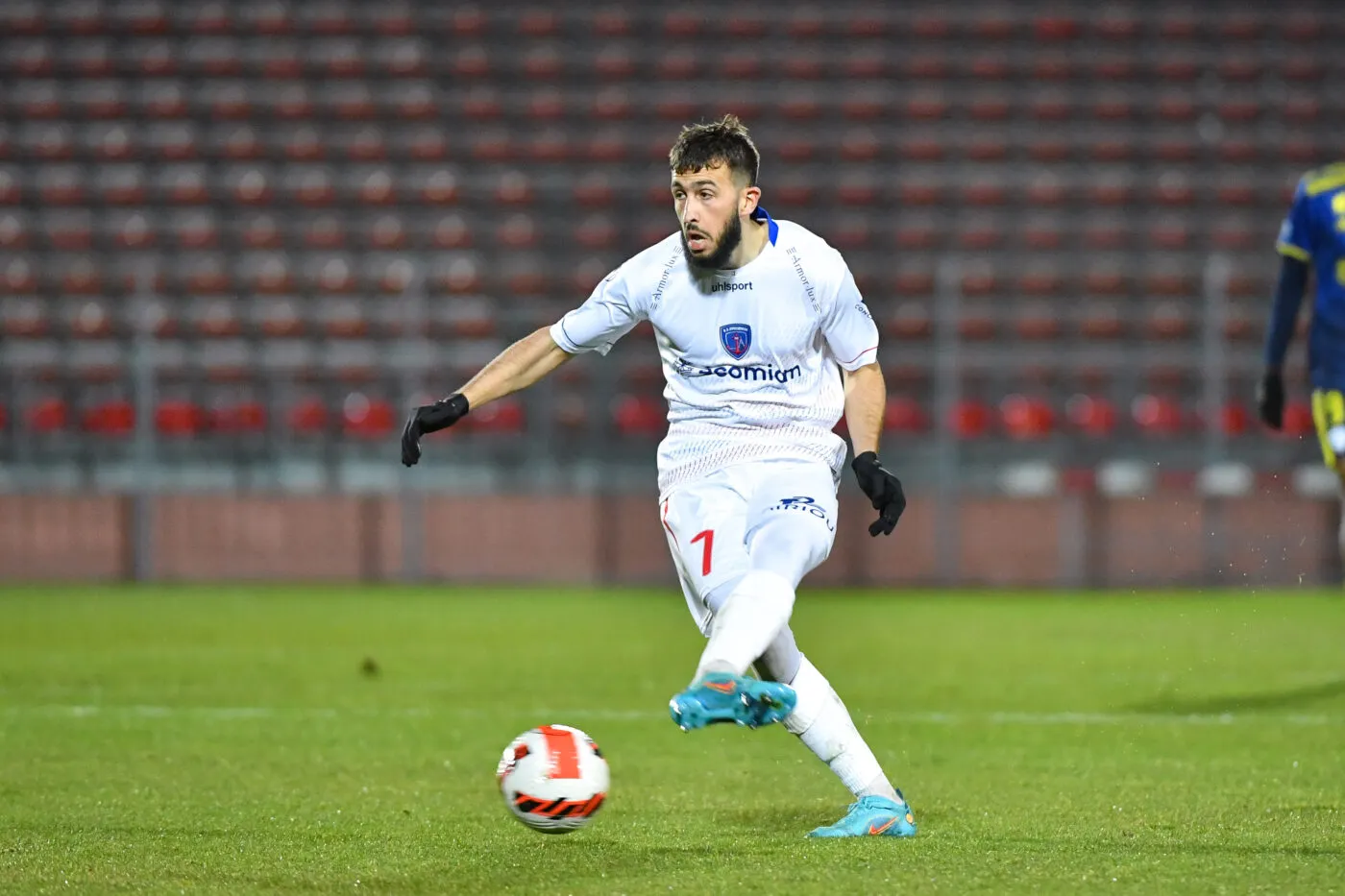 Faïssal Mannaï : «<span style="font-size:50%">&nbsp;</span>Pouvoir dire à mon fils que j’ai joué pour Bordeaux, c’est beau<span style="font-size:50%">&nbsp;</span>»