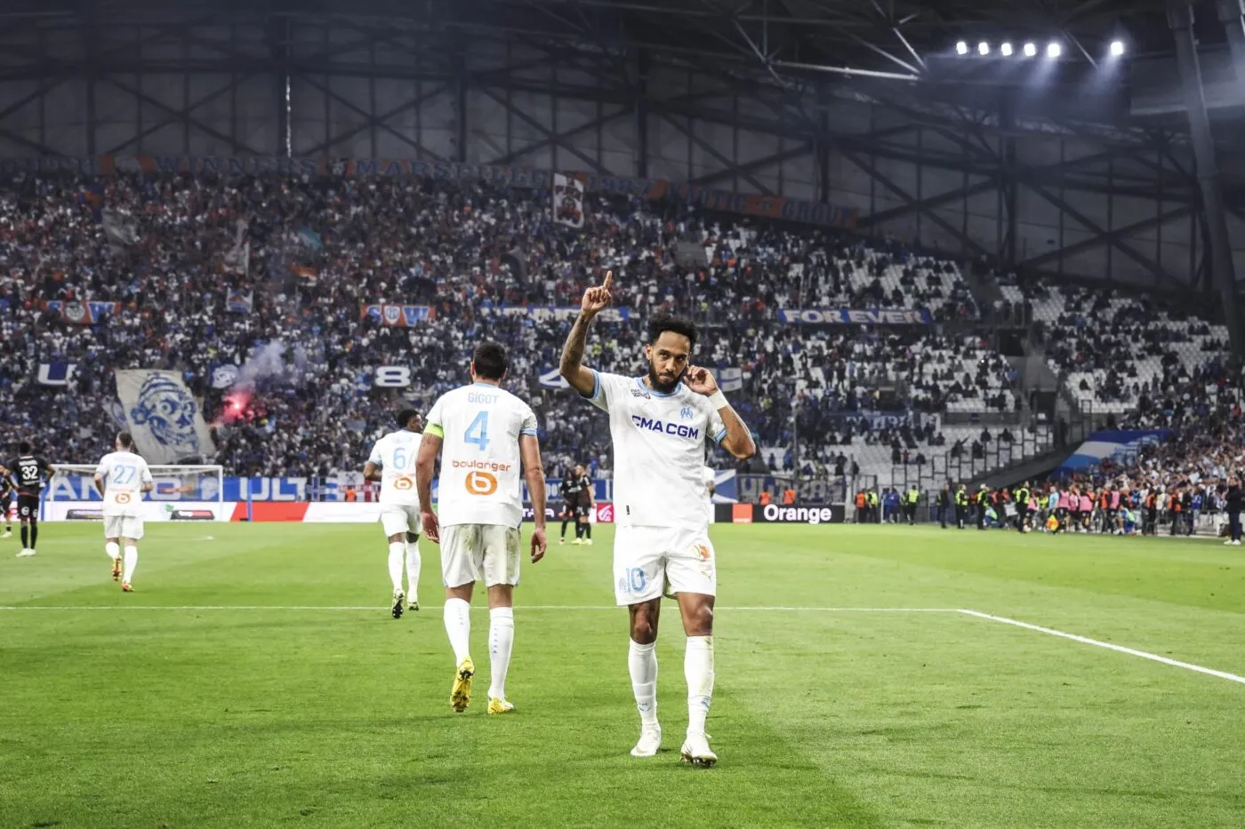 La rock star Pierre-Emerick Aubameyang est bien arrivée à Marseille