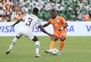 Serge Aurier s’engage avec Persepolis