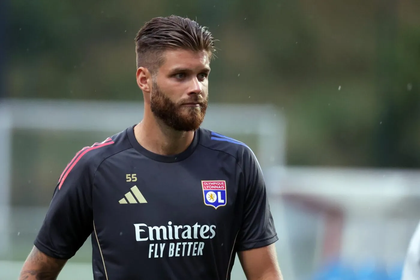 Lyon continue son dégraissage avec deux départs