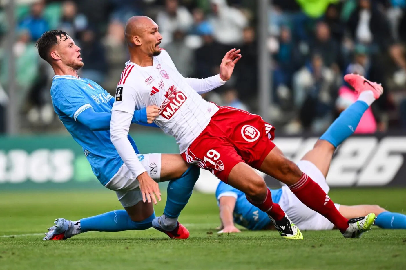 Amical : Brest mouche Naples !